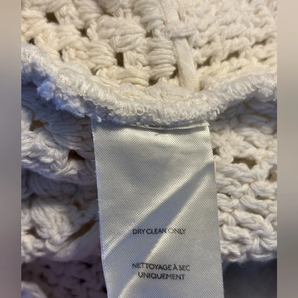 FREE PEOPLE Megan Crochet Cropped‎ Top Knit Cream Open Back Long Sleeve Medium